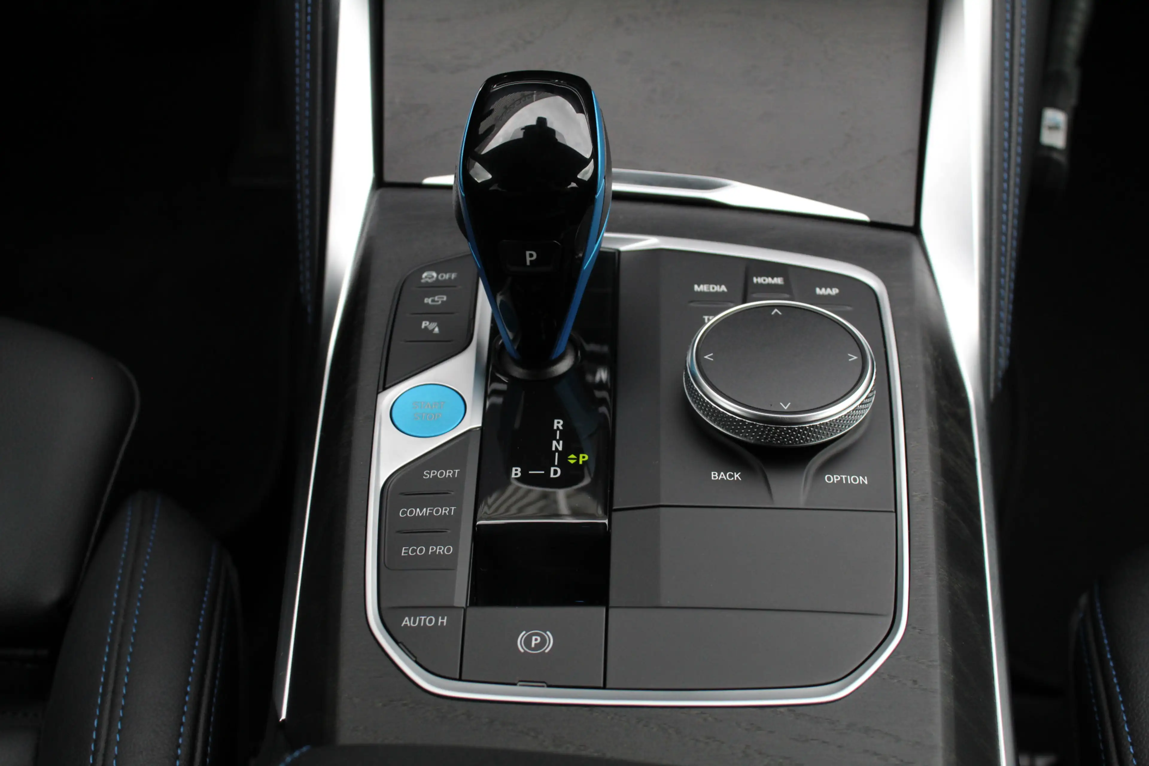 BMW i4 eDrive40 High Executive 84 kWh / Harman Kardon / S — photo 14