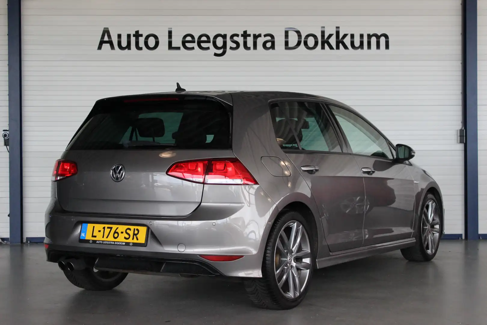 Volkswagen Golf 1.4 TSI Cup / R-Line Automaat | Cruise | Navi | Cl Gris - 2