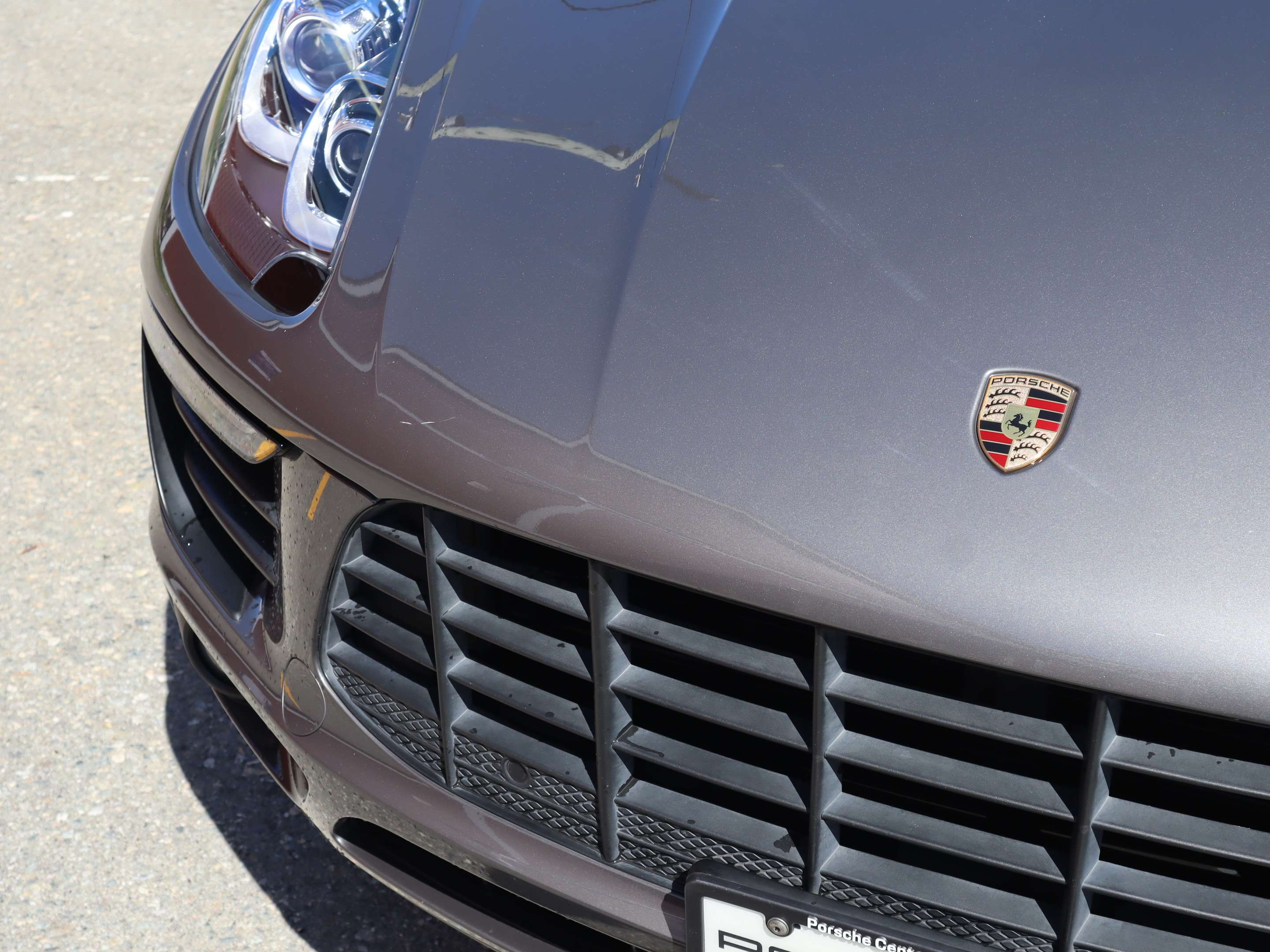 2018 Porsche Macan AWD thumb 10