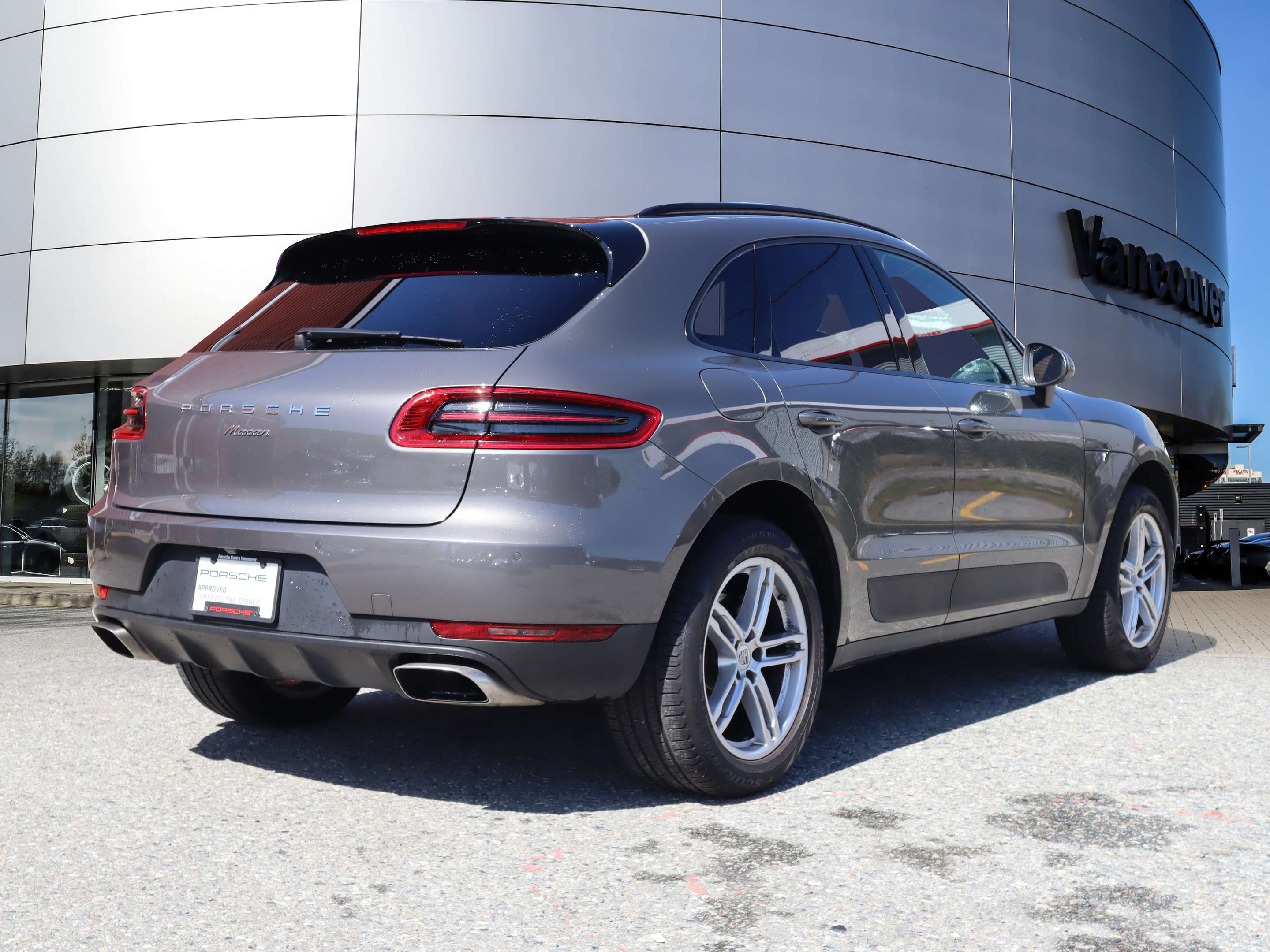 2018 Porsche Macan AWD alt 5