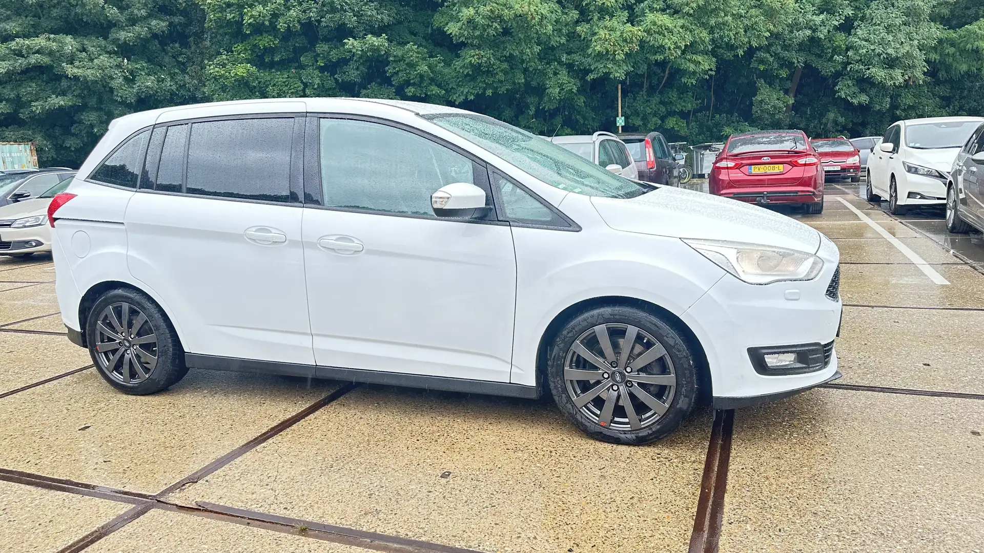 Ford C-Max 1.5 TDCi Start-Stop-System Trend Wit - 2