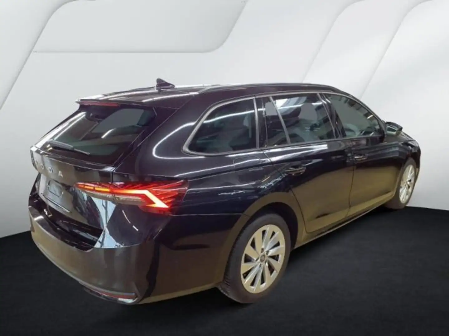 Skoda Octavia Combi 1.5 TSI DSG SELECTION MATRIX+AHK Schwarz - 2