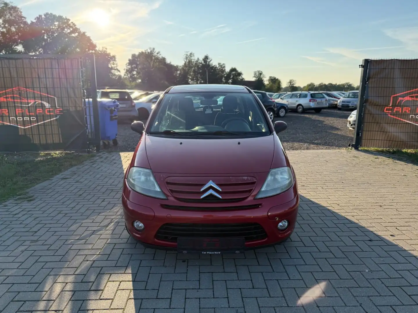 Citroen C3 1.6 16V Confort AUTOMATIK/KLIMAANLAGE/PDC Rot - 2