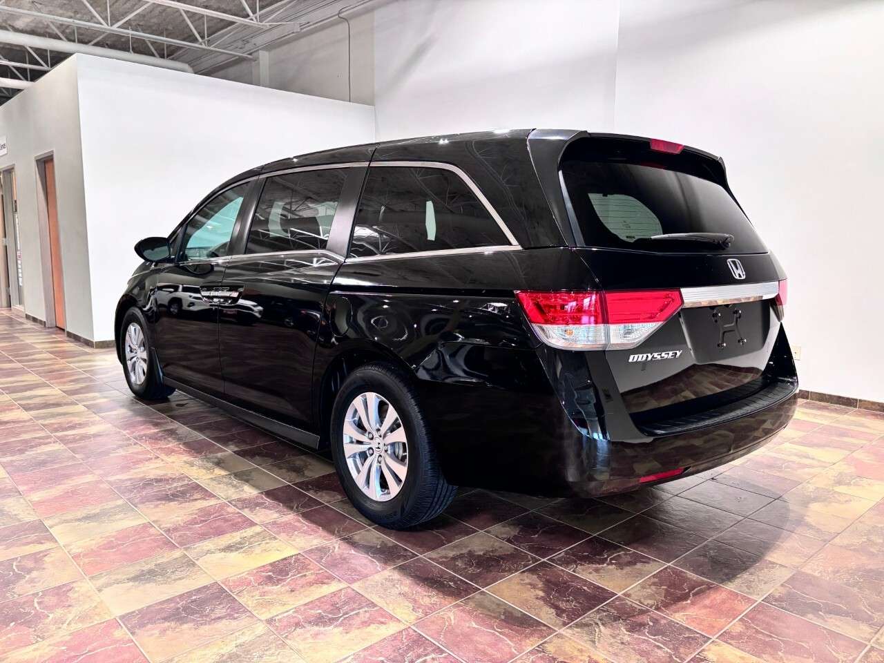 2016 Honda Odyssey EX — снимка 1