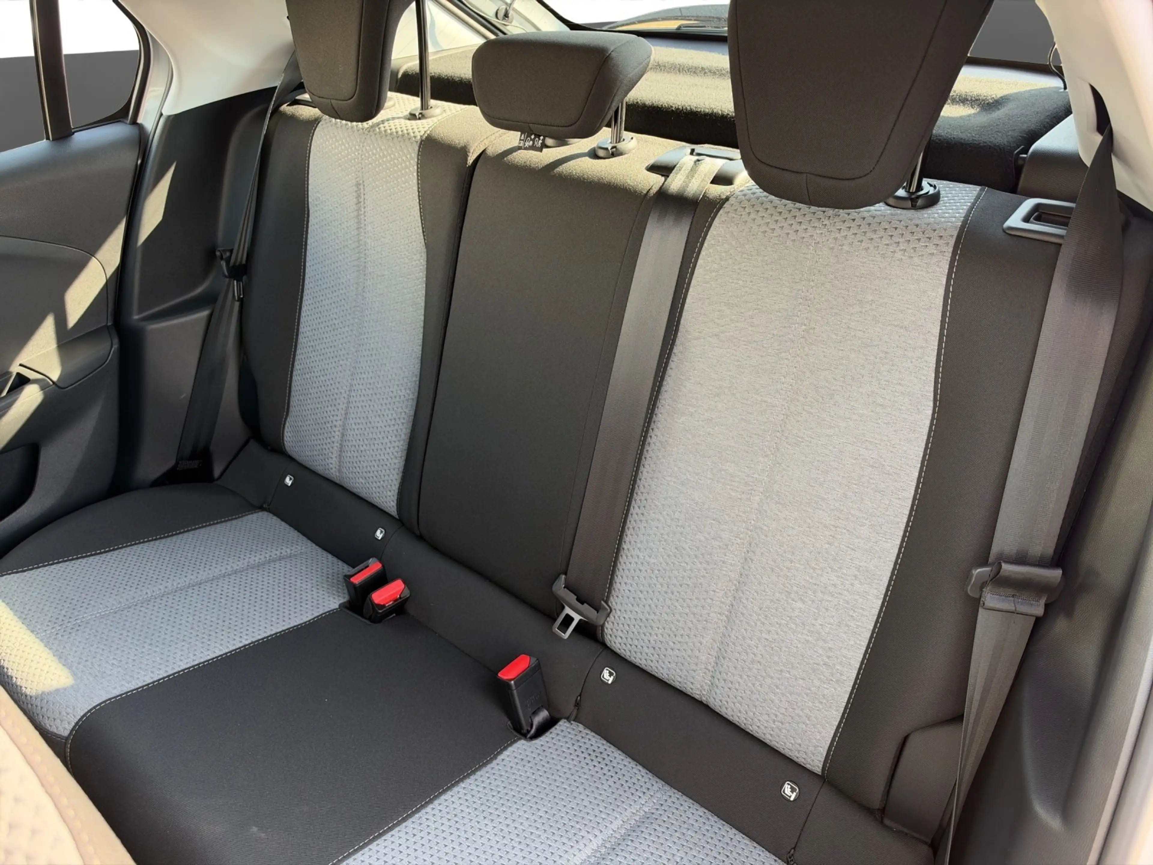 Opel Corsa F Basis 1,2 Bluetooth+PDC+LED+Klima — photo 11