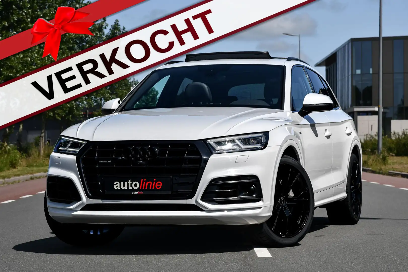 Audi Q5 55 TFSI e quattro Competition 3x S-Line. Luchtv, P Wit - 1