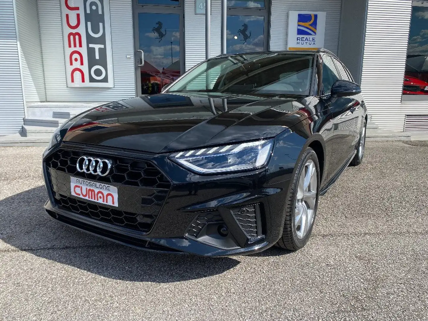 Audi A4 Avant 40 TDI S tronic S line edition Grigio - 2