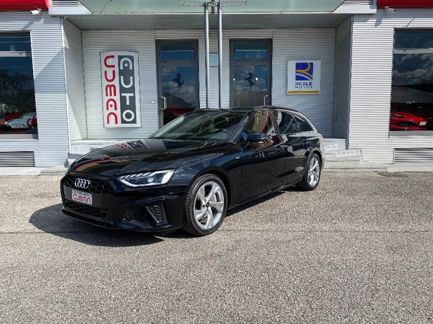 Audi A4 Avant 40 TDI S tronic S line edition Grigio - 1