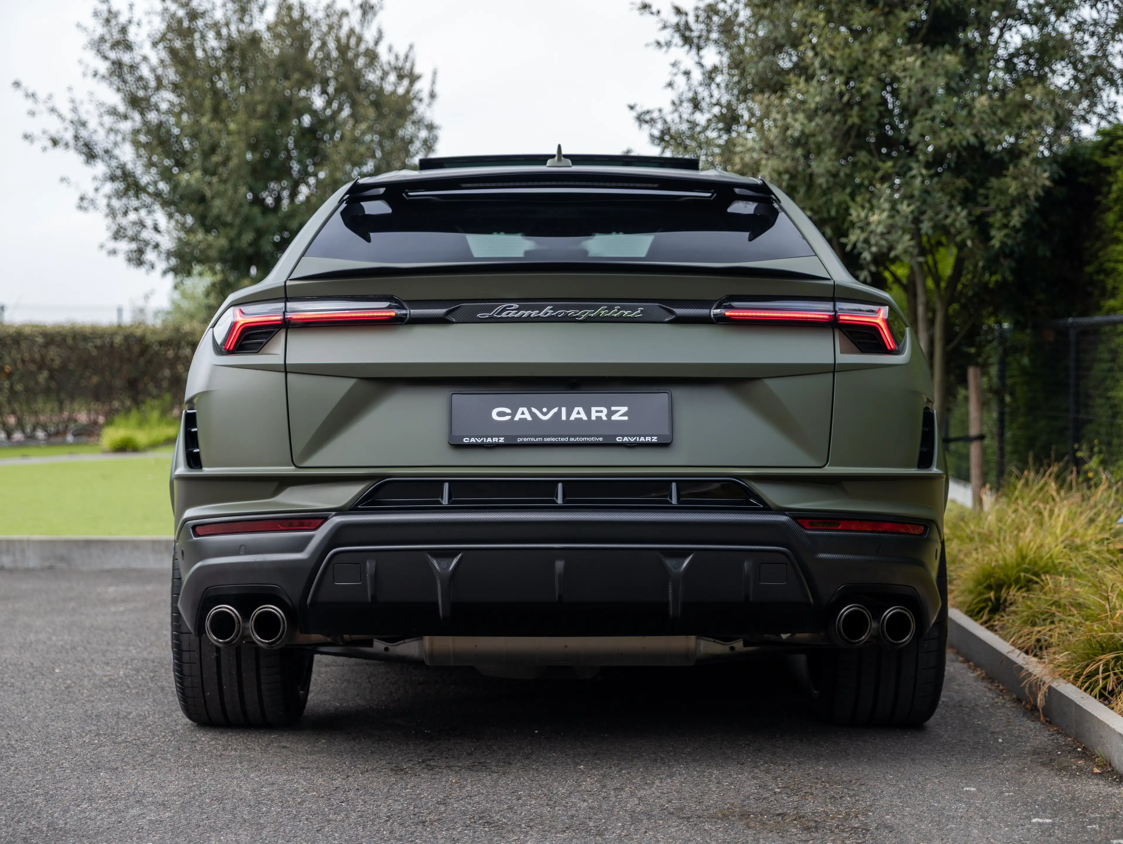 Lamborghini Urus PERFORMANTE 4.0L V8 TWIN TURBO - 'VERDE TURBINE' MATT — photo 5
