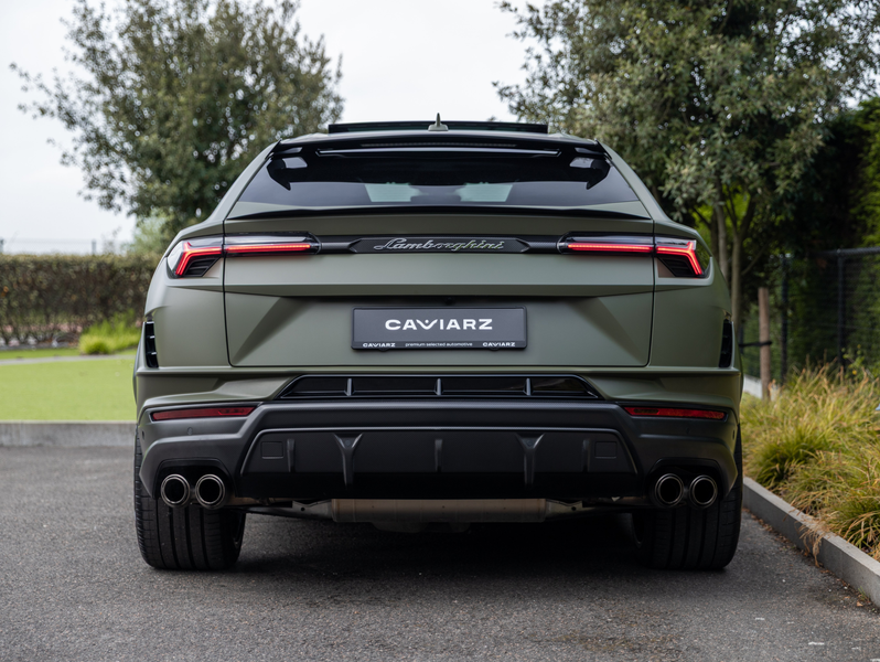 Lamborghini Urus PERFORMANTE 4.0L V8 TWIN TURBO - 'VERDE TURBINE' MATT — photo 5