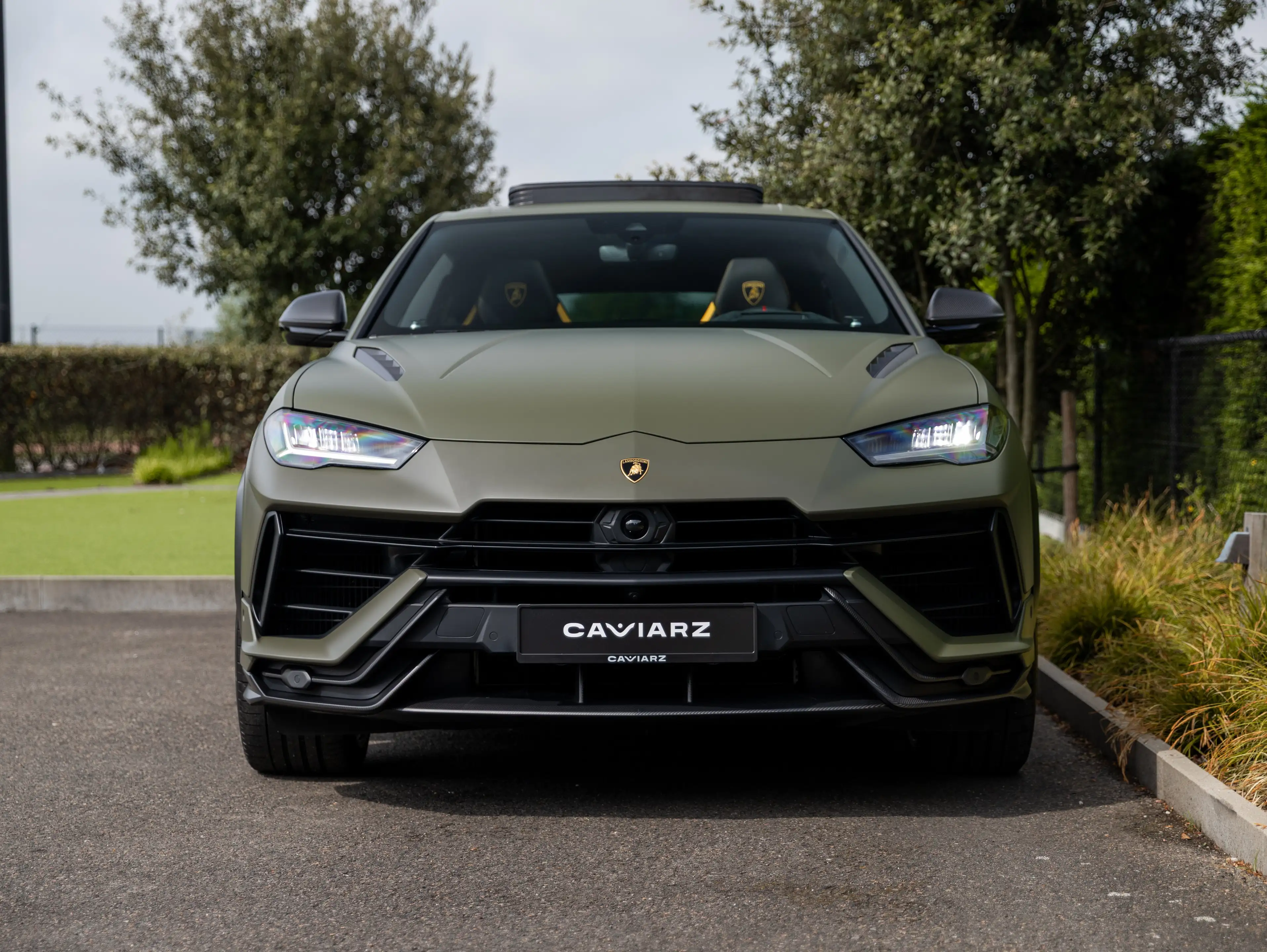 Lamborghini Urus PERFORMANTE 4.0L V8 TWIN TURBO - 'VERDE TURBINE' MATT — photo 4