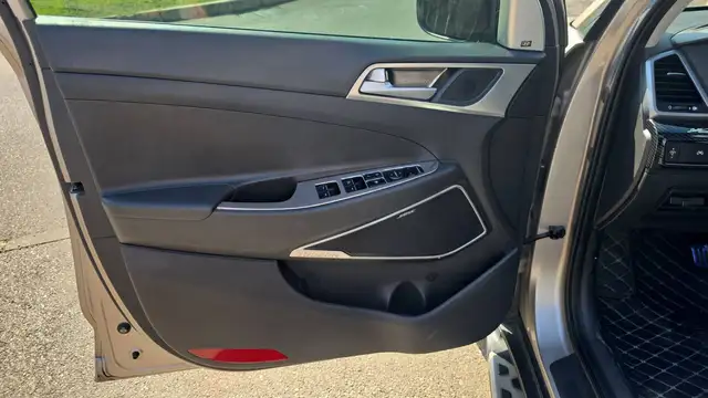 Hyundai Tucson view 7