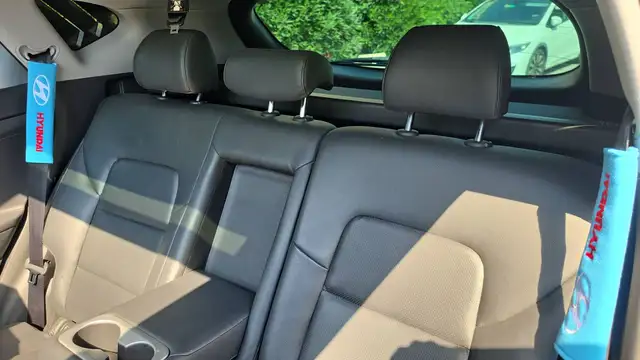 Hyundai Tucson view 9
