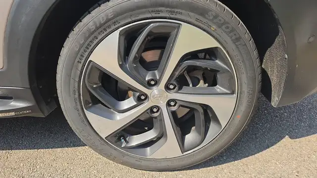 Hyundai Tucson view 19