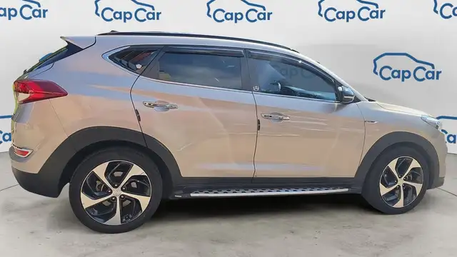 Hyundai Tucson view 4