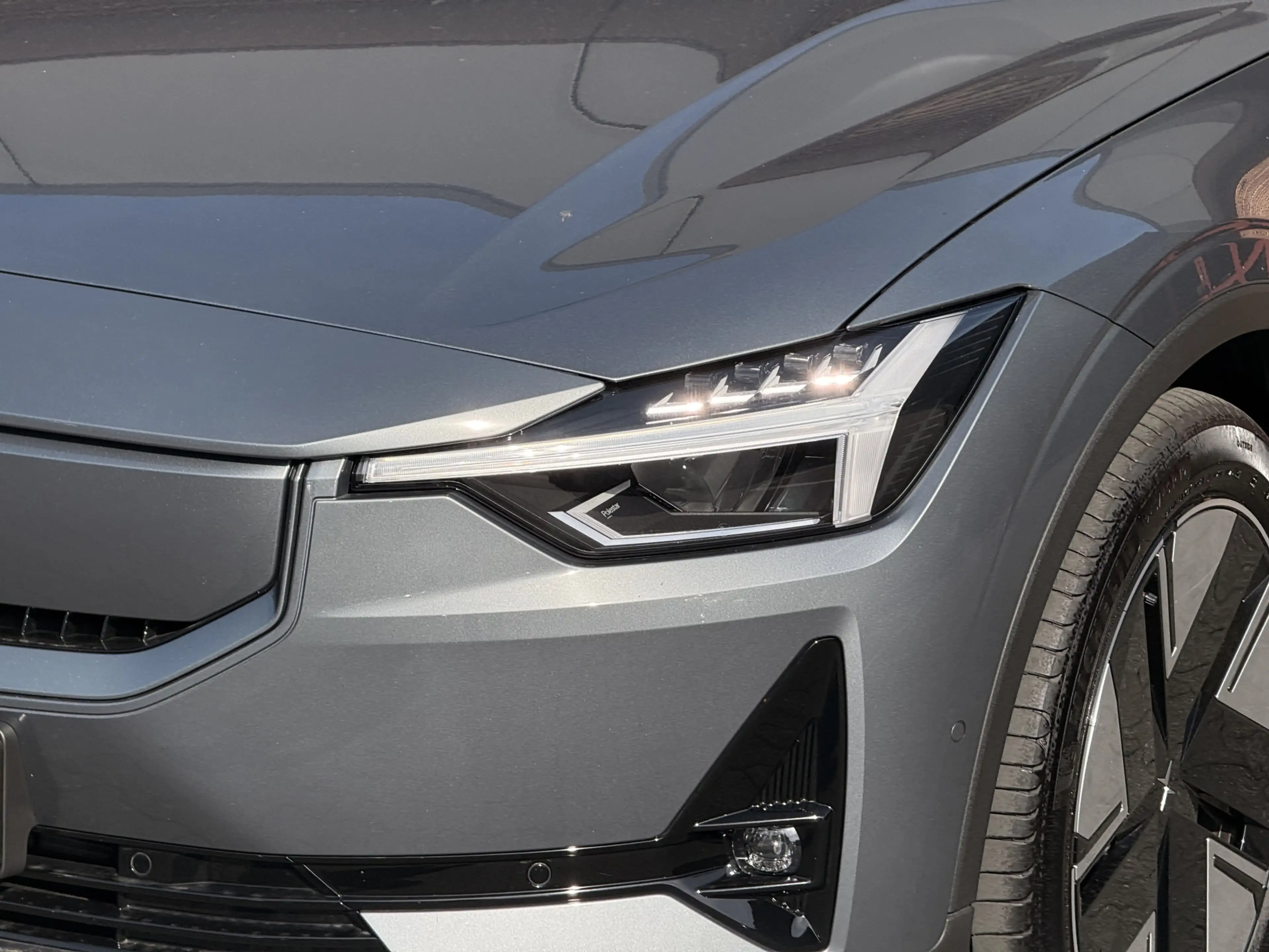 Polestar 2 Long Range Single Motor Prime 82 kWh Harman Kardon — photo 12