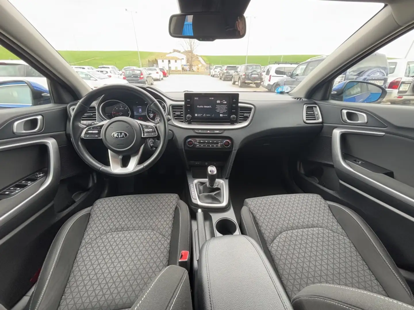 Kia Ceed / cee'd 1.6 MHEV iMT Drive 136 Azul - 2