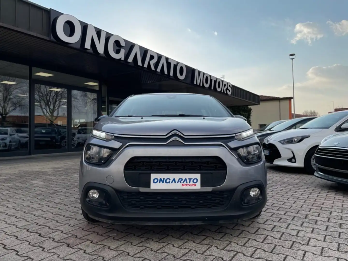 Citroen C3 PureTech 83 S&S Max Argento - 2