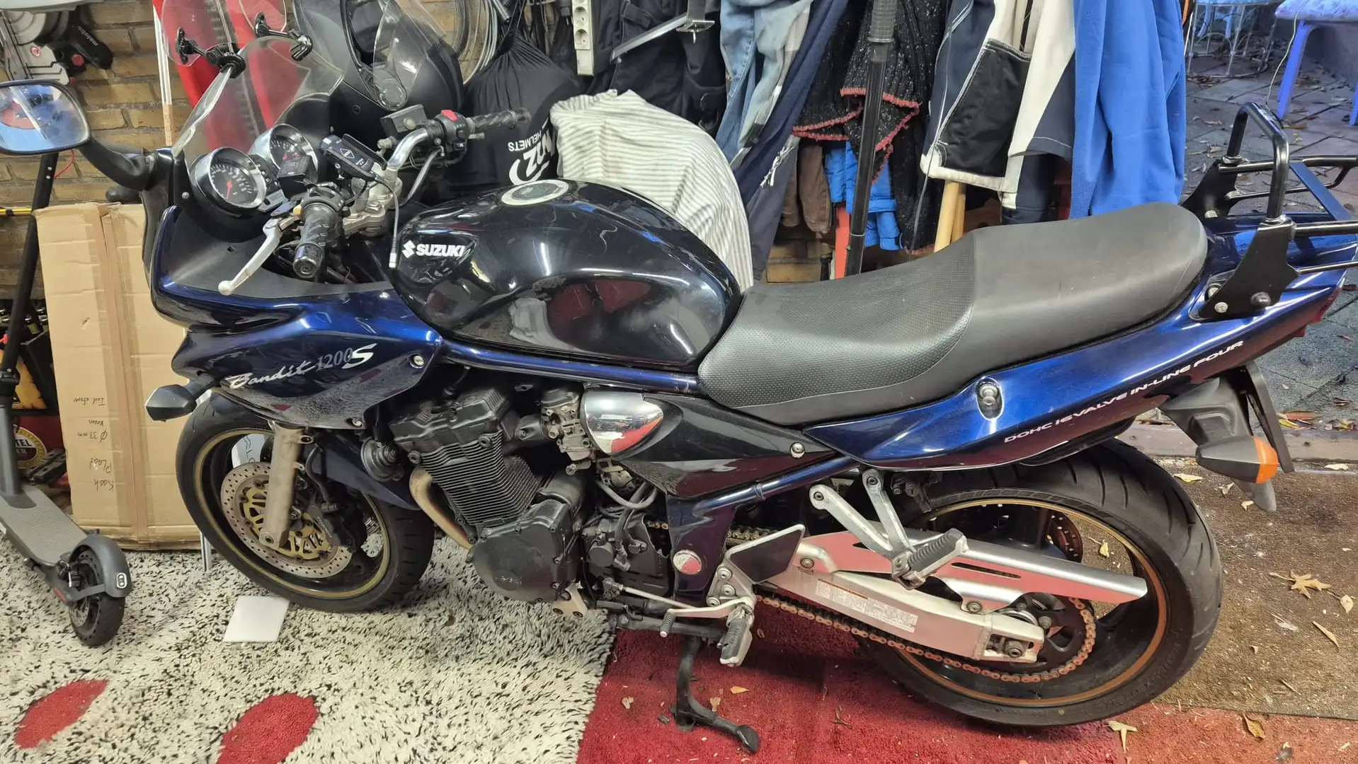Suzuki Bandit 1200 Blauw - 1