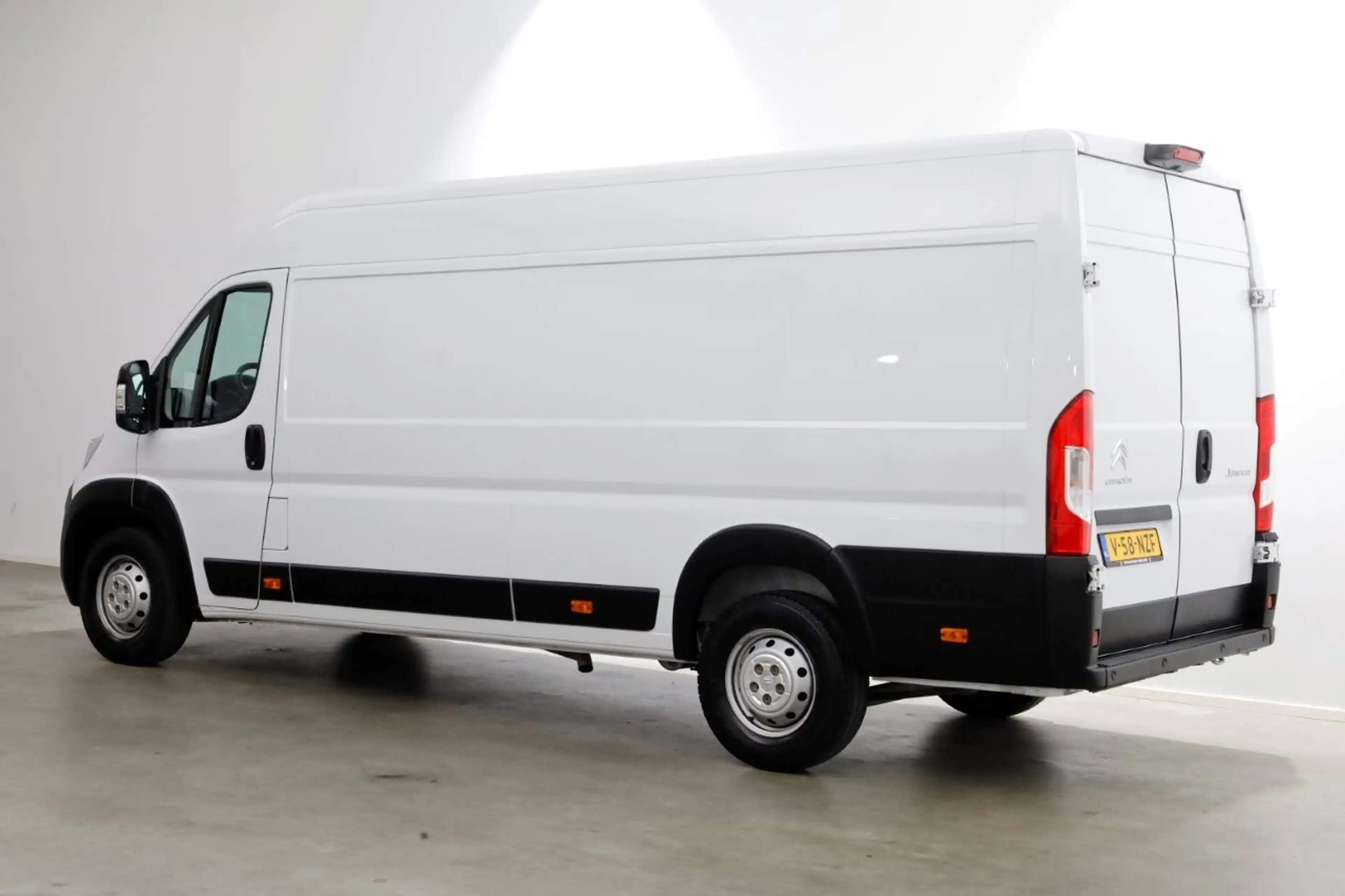 Citroen Jumper 2.2 BlueHDi 165pk L4H2 Airco/Navi/Camera 06-2024 — photo 9