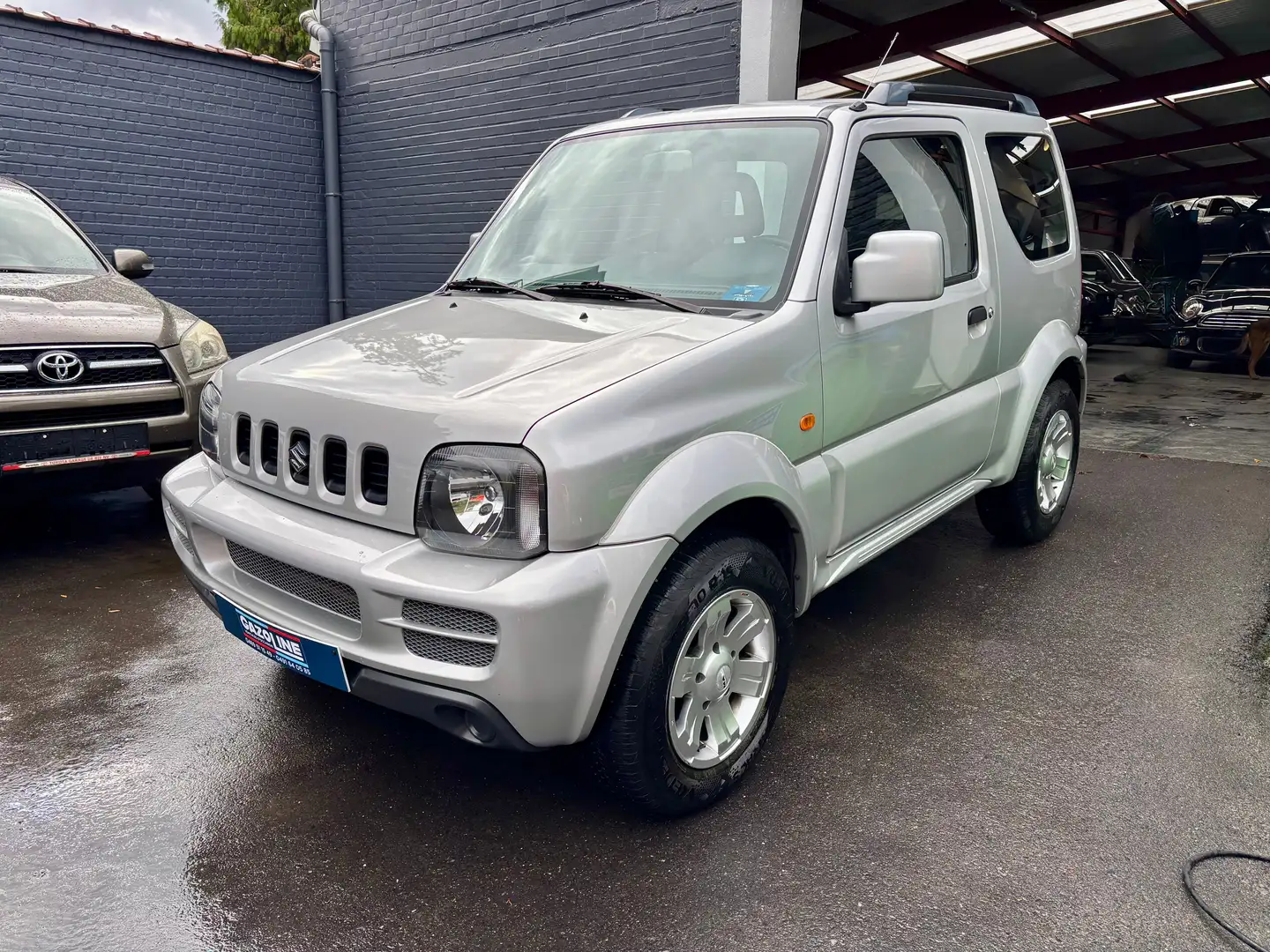 Suzuki Jimny Jimny 1.3i JLX Airco BVA ! Car-pass Gris - 1