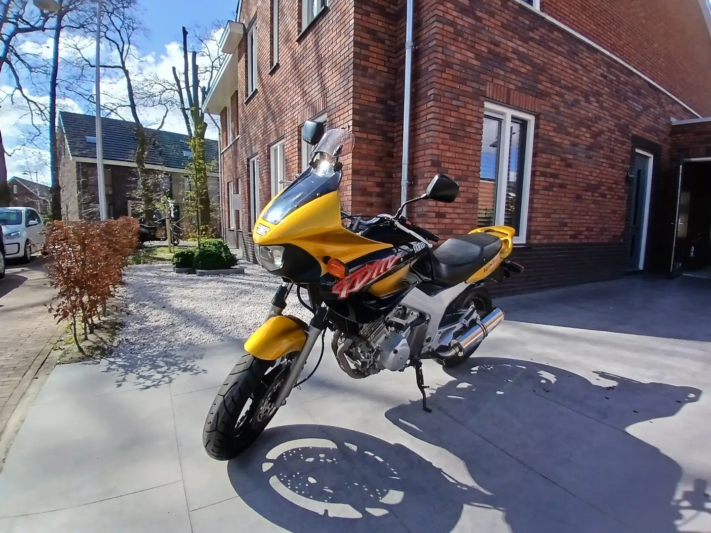 Yamaha TDM 850 4TX Galben - 1