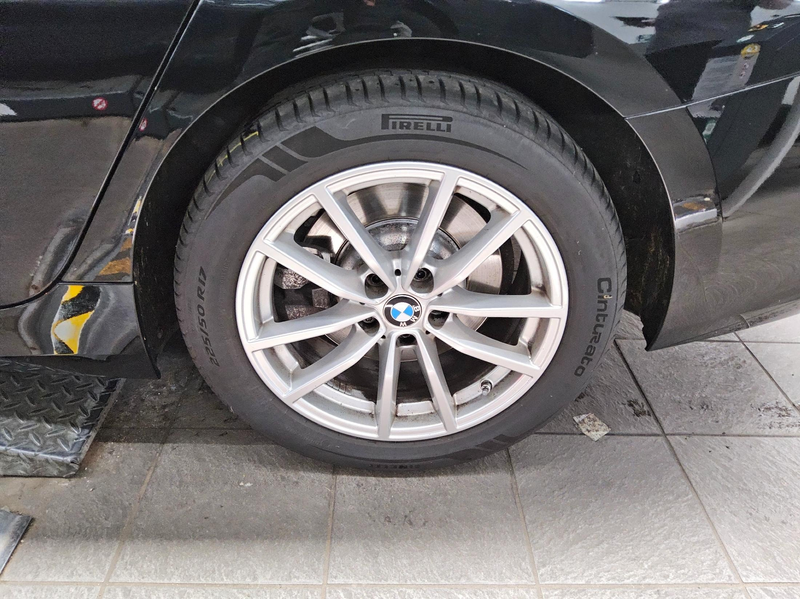 BMW 330 iA Advantage LED SHZ HiFi — photo 11