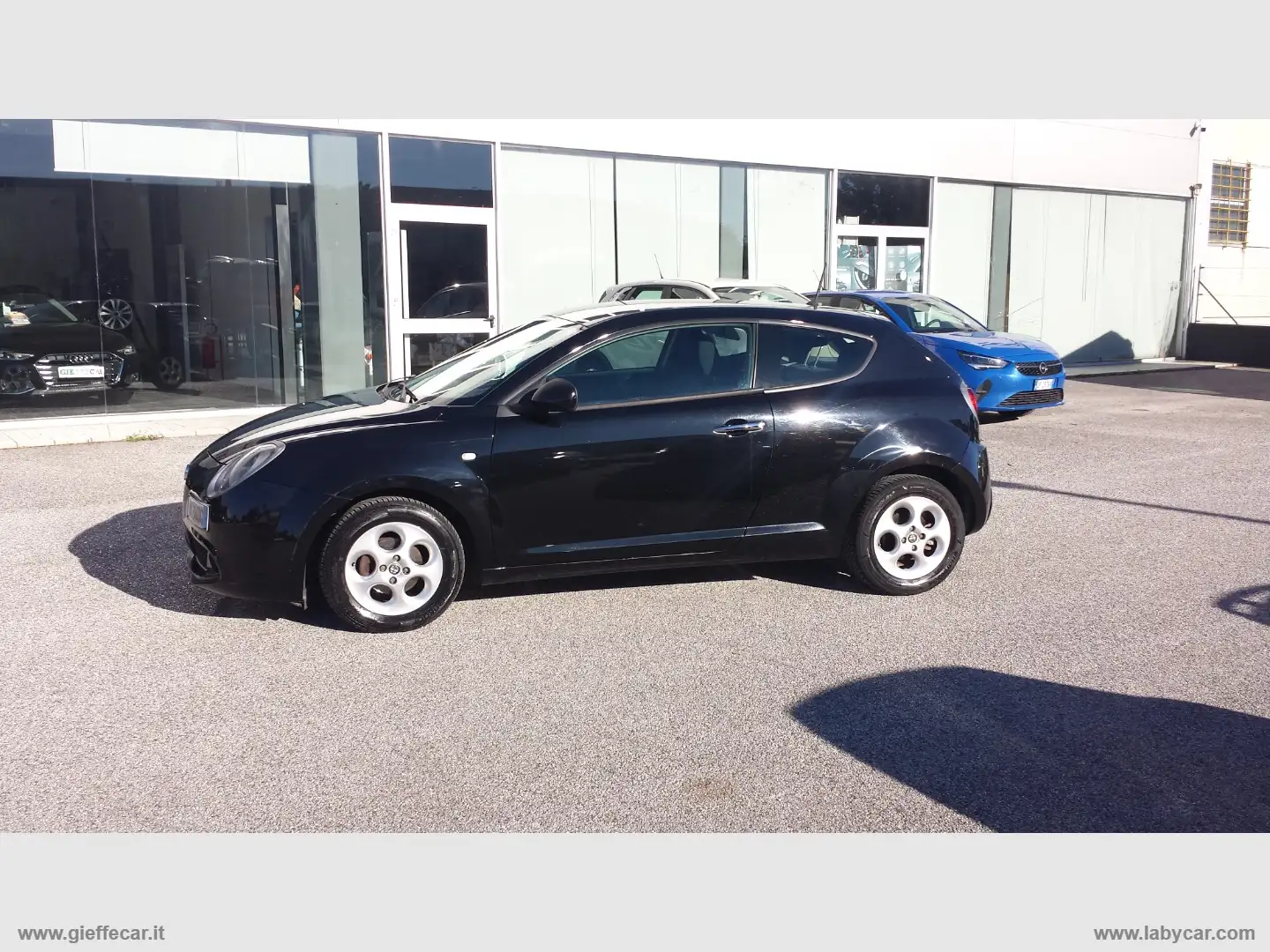 Alfa Romeo MiTo 1.4 70 CV 8V Progression Schwarz - 1