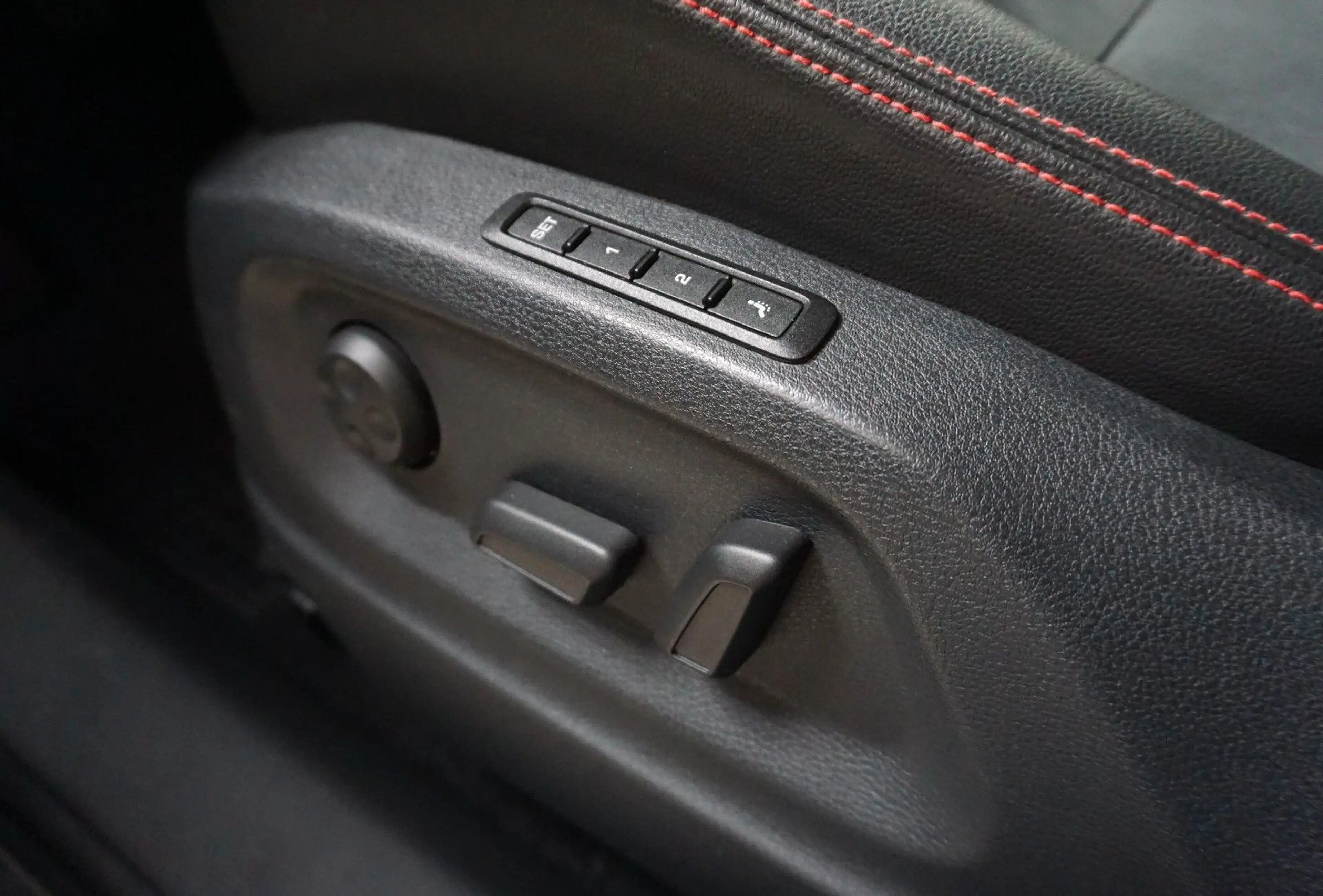 SEAT Alhambra FR-Line AHK KAMERA NAVI 7 SITZE STANDHZ — photo 23