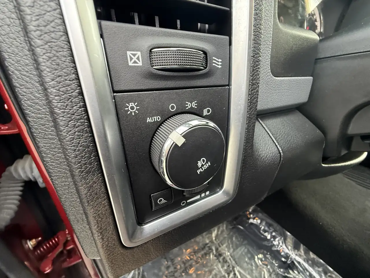 RAM 1500 photo RAM 1500