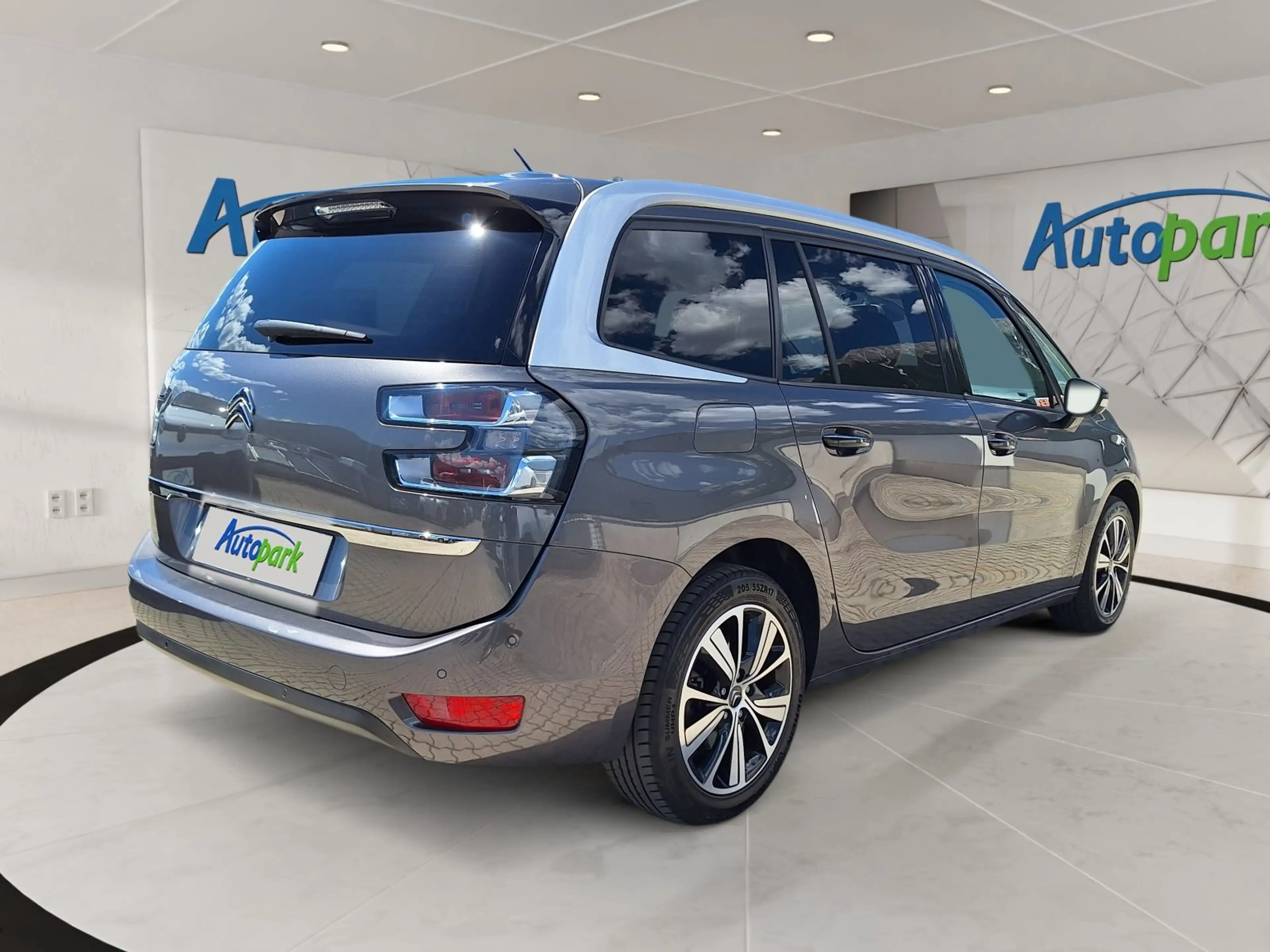 Citroen Grand C4 Picasso /Spacetourer 1,2 PureTech  130 Shine — photo 8