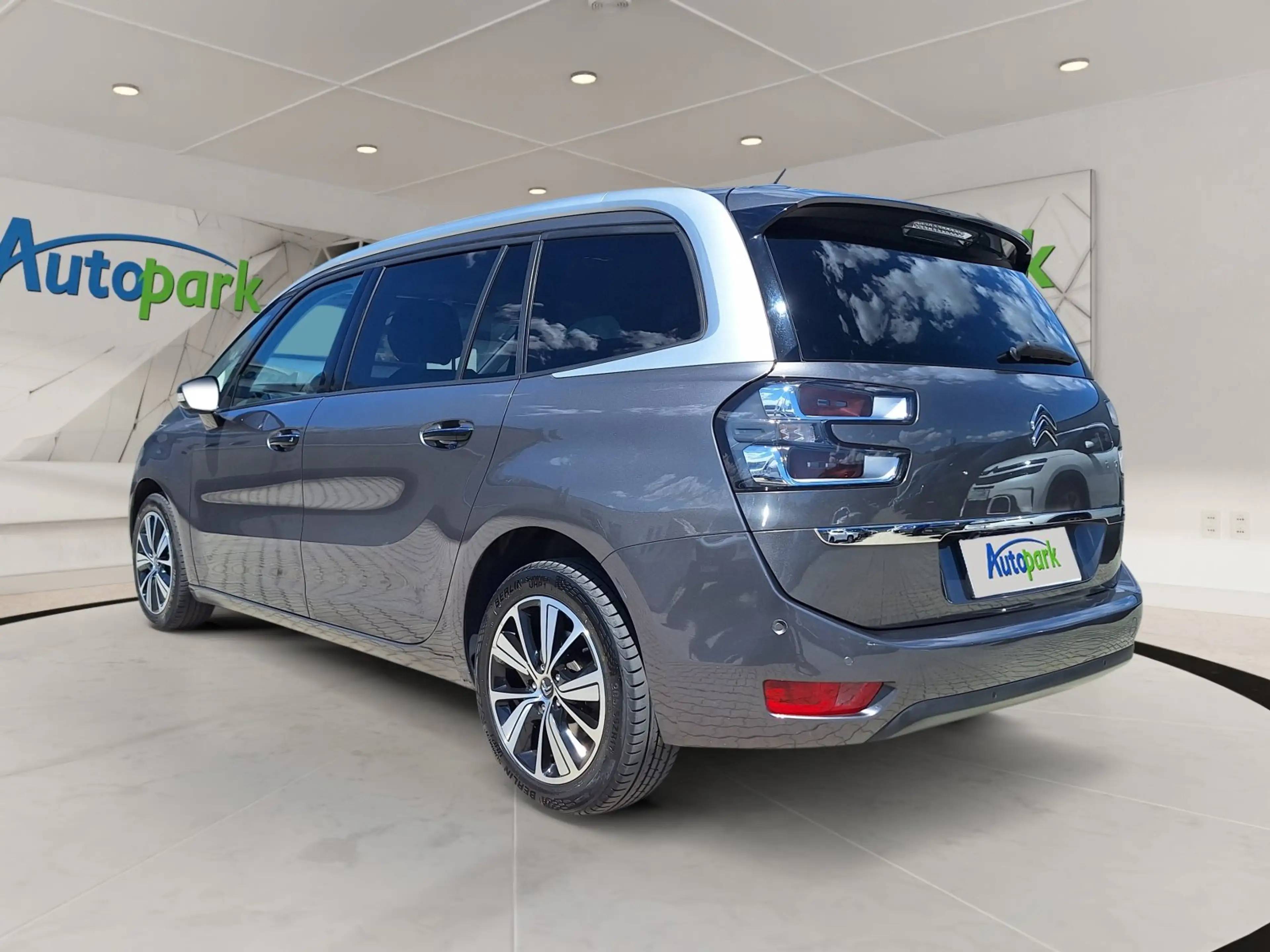 Citroen Grand C4 Picasso /Spacetourer 1,2 PureTech  130 Shine — photo 6