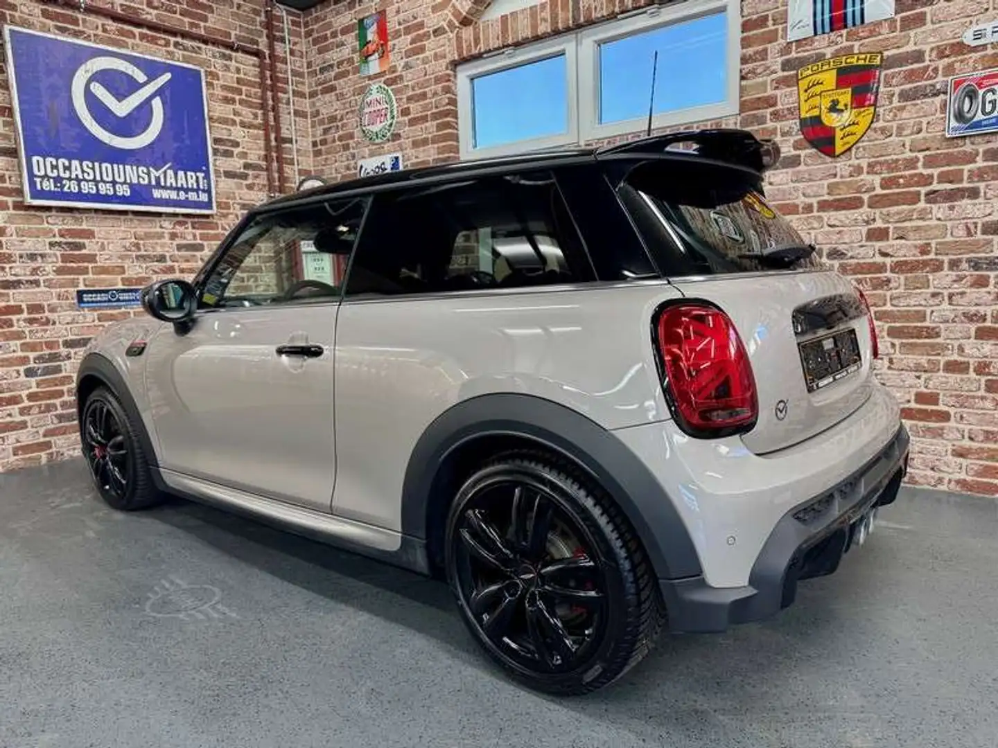 MINI Cooper Cooper 2.0 231cv Auto JCW-TRIM Gris - 2