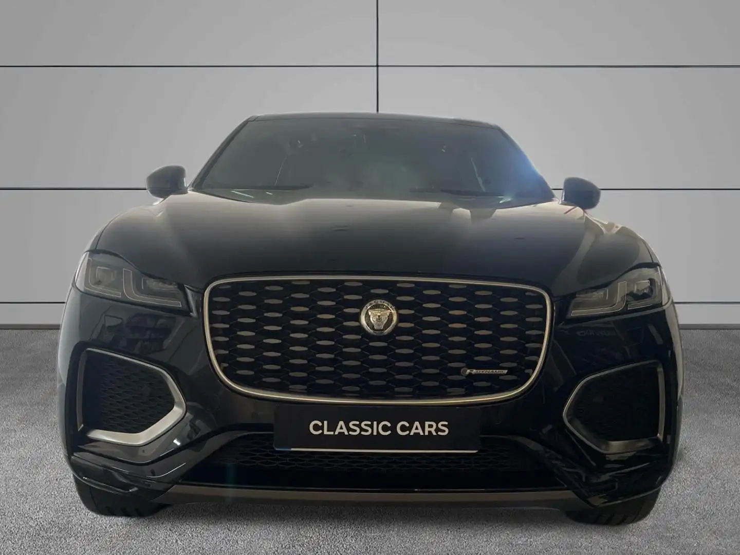 Jaguar F-Pace 2.0D l4 MHEV R-Dynamic S Aut. AWD 204 Negru - 2