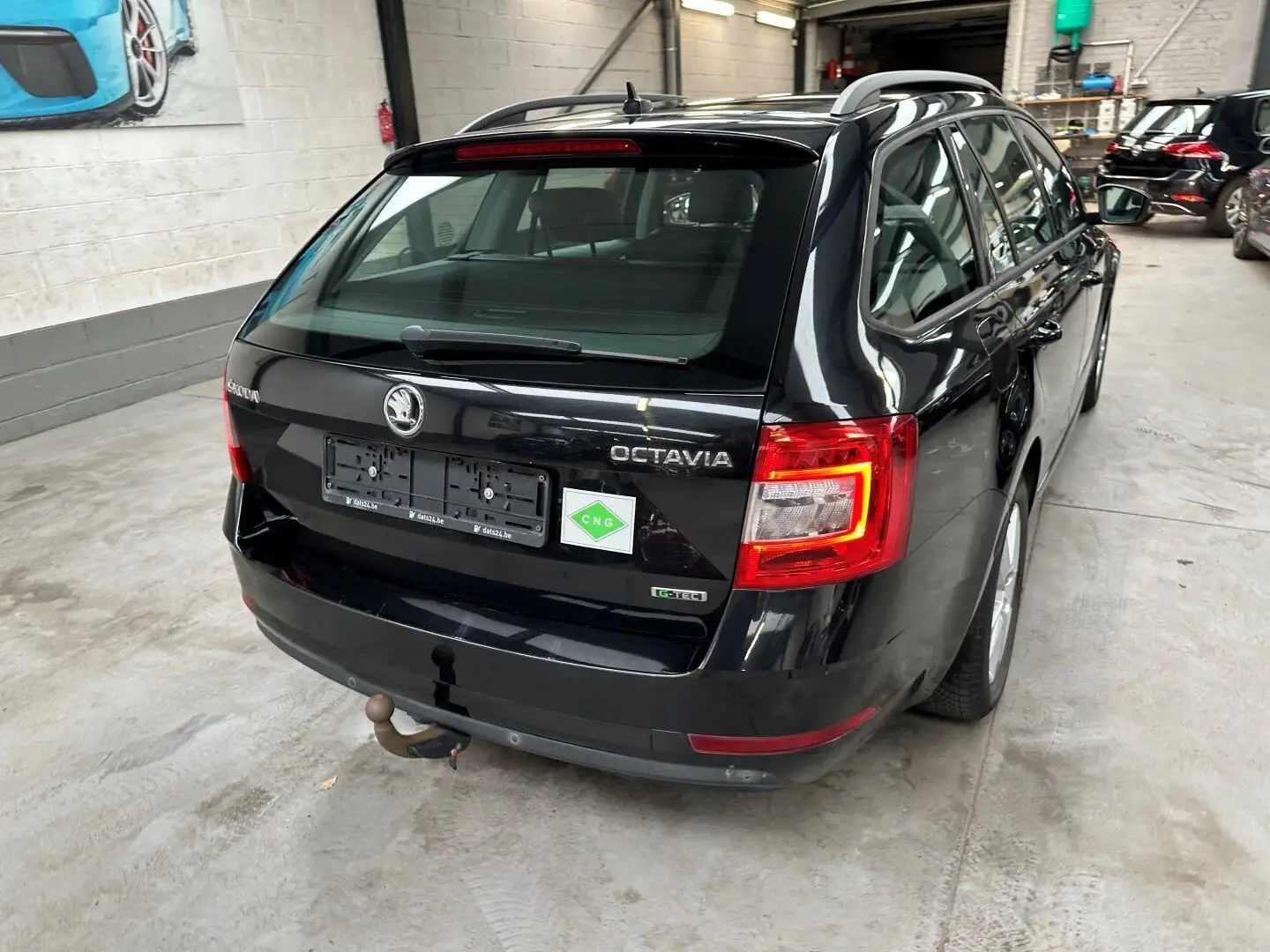 Skoda Octavia Octavia Combi 1.4 TSI G-TEC Ambition Noir - 2