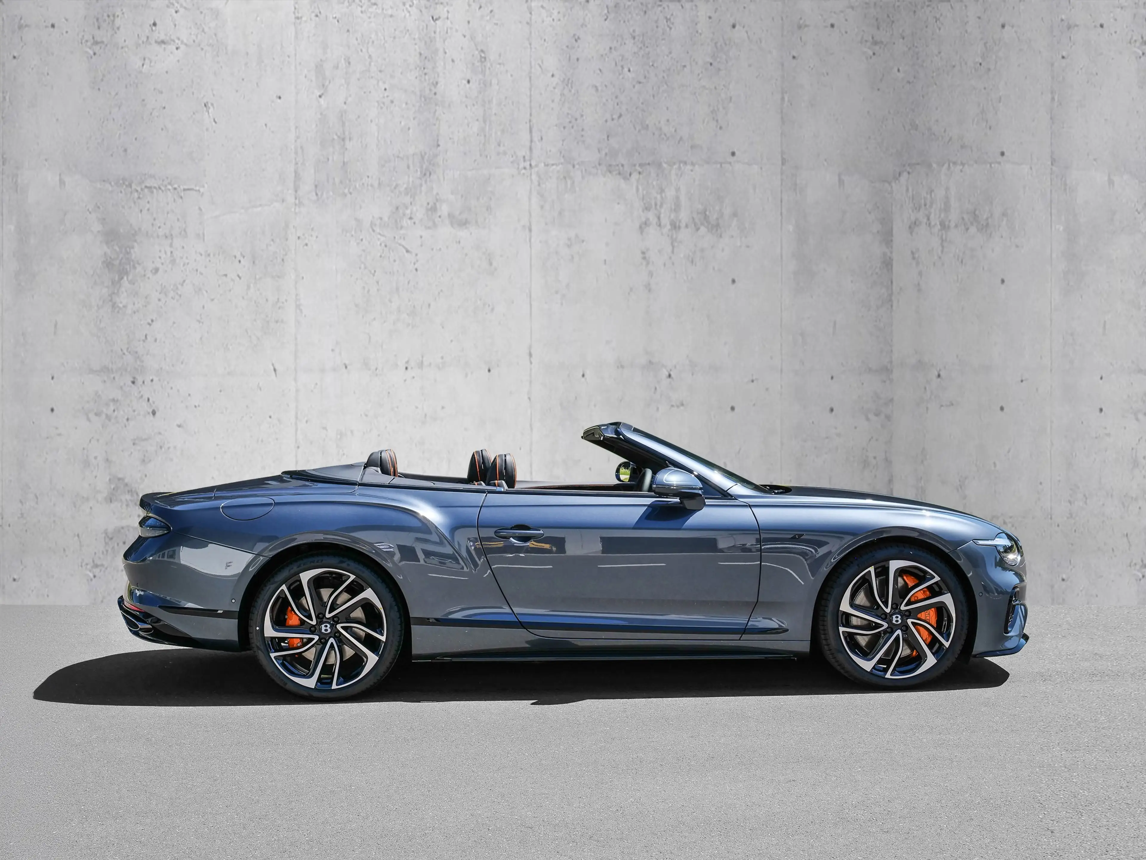 Bentley Continental GTC S Leather Spec, Front Seat Comfort — photo 2