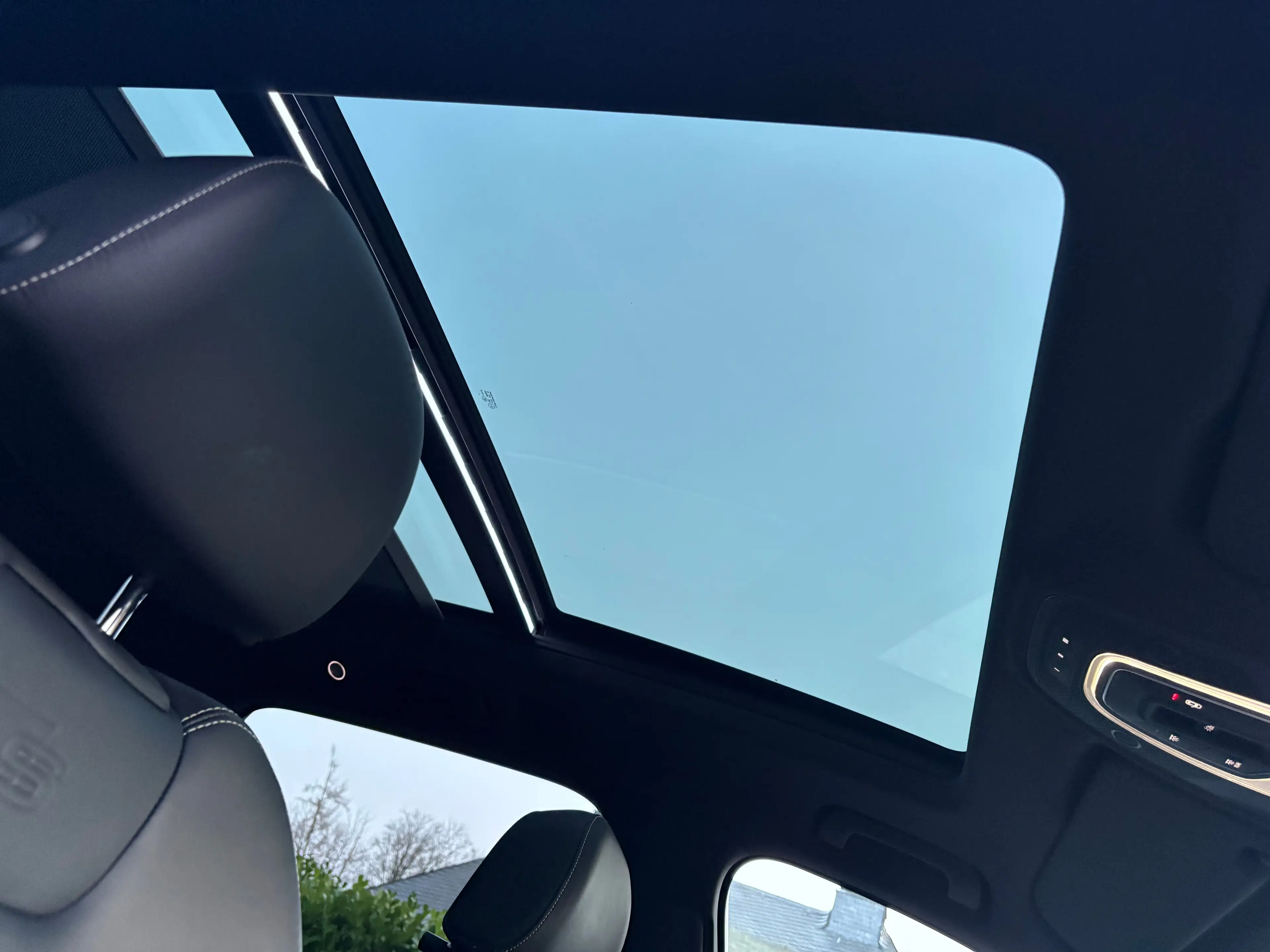 Audi SQ7 Audi 4.0 TDI-22ZOLL-PANO-AHK-LED-MEMO-LUFT-KAMERA — photo 8