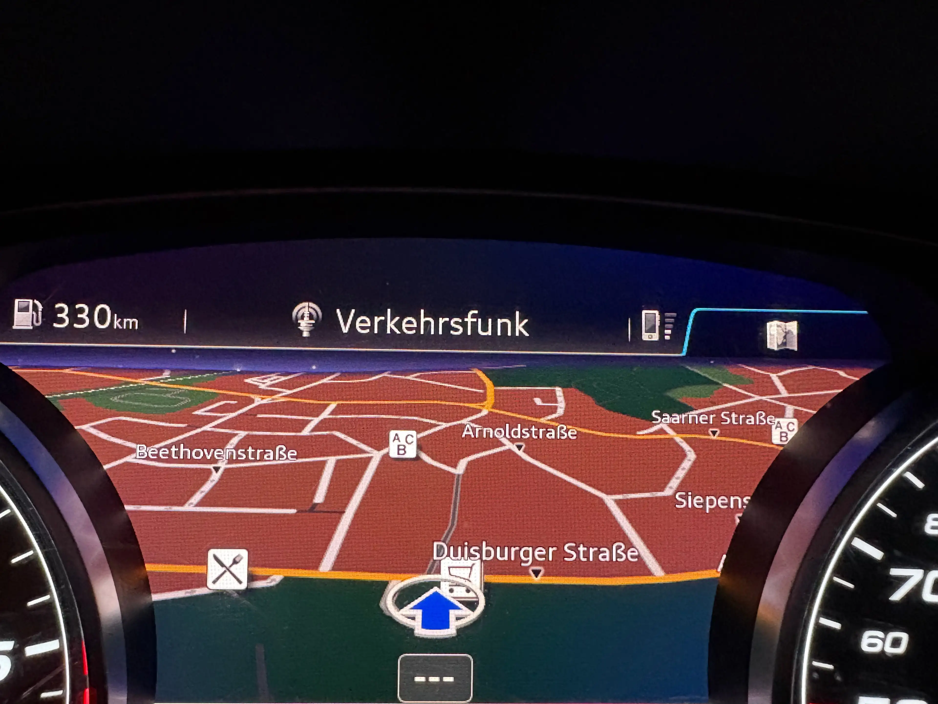 Audi SQ7 Audi 4.0 TDI-22ZOLL-PANO-AHK-LED-MEMO-LUFT-KAMERA — photo 15