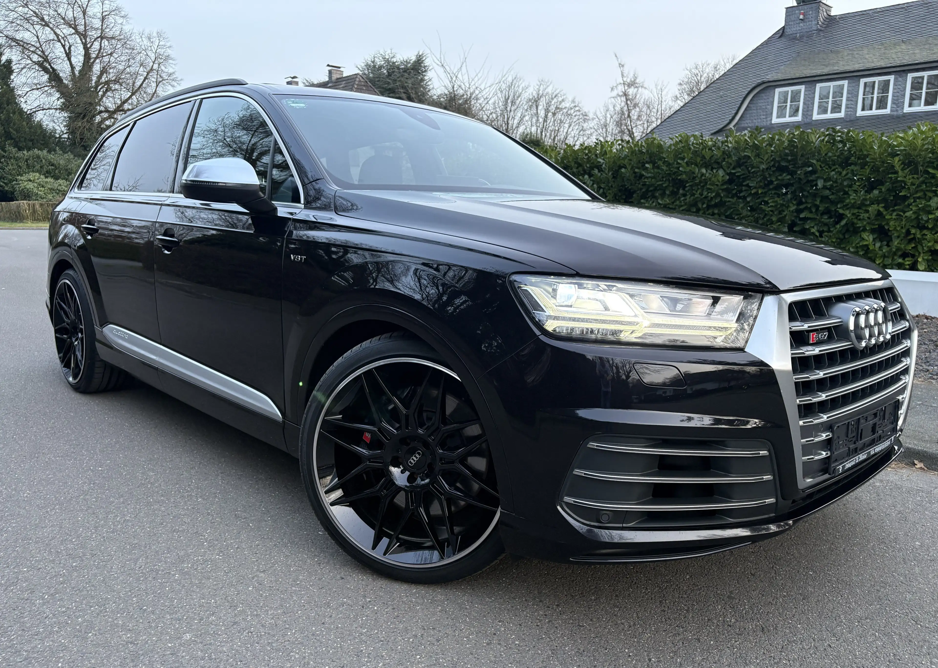 Audi SQ7 Audi 4.0 TDI-22ZOLL-PANO-AHK-LED-MEMO-LUFT-KAMERA — photo 13
