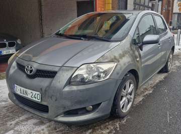 Auris 1.4 D-4D Linea Terra