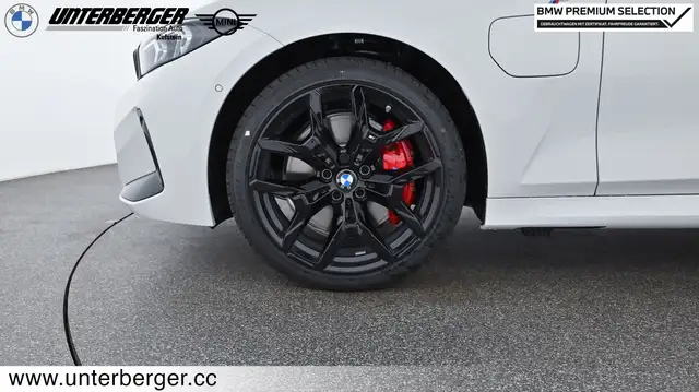 BMW 330 e xDrive Limousine M-Sportpaket Pro Ansicht 10