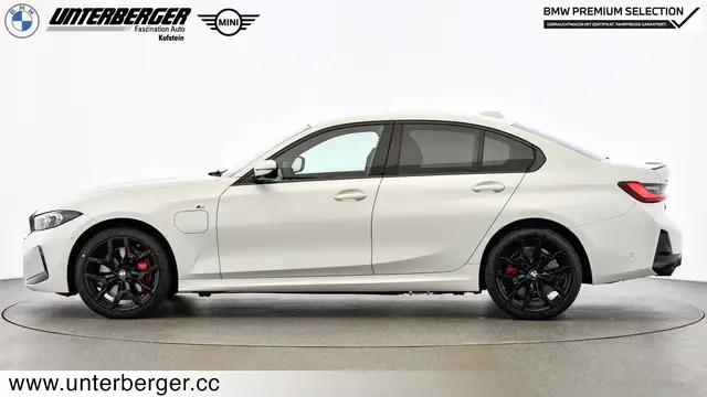 BMW 330 e xDrive Limousine M-Sportpaket Pro Ansicht 6