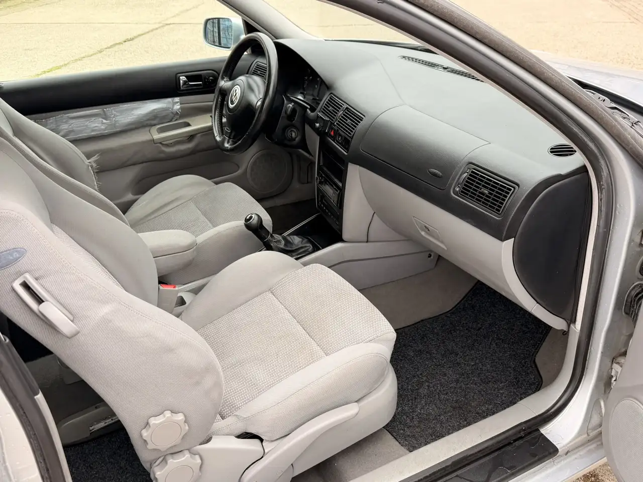 Volkswagen Golf 1.6-16V Highline, APK TOT 11-09-27, AIRCO(CLIMA) C, foto 6