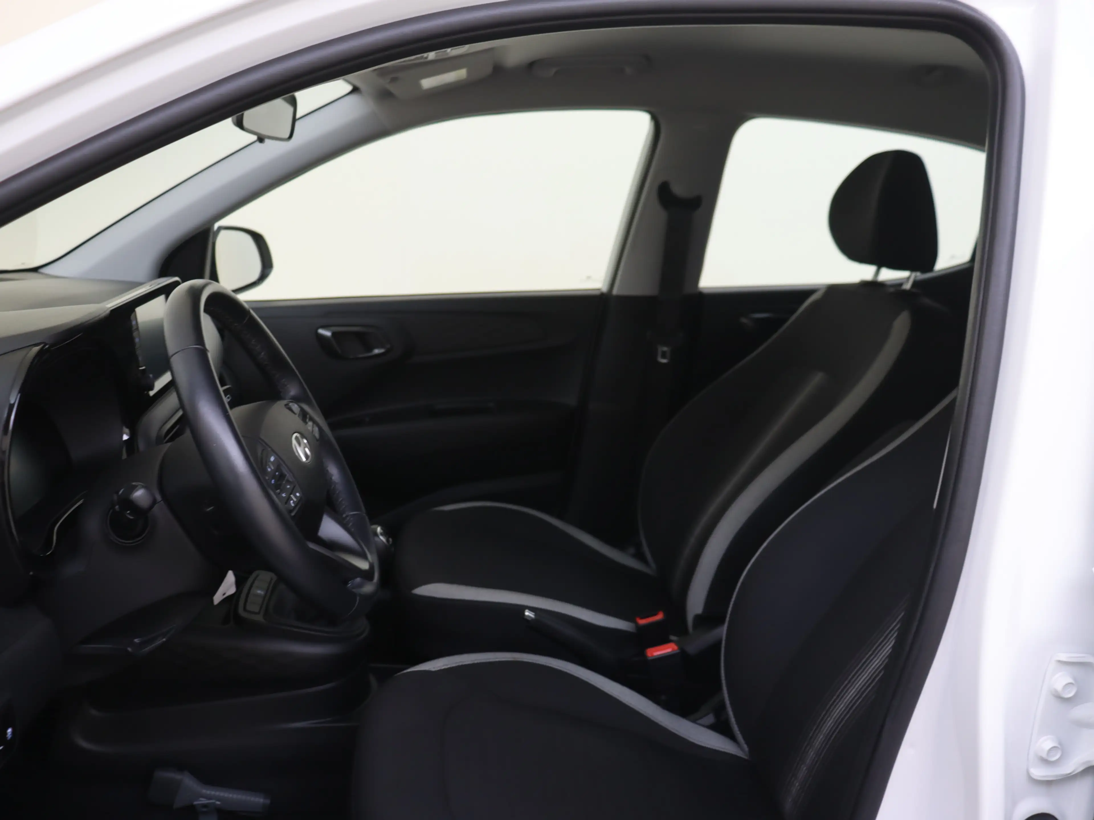 Hyundai i10 1.0 Comfort — photo 10
