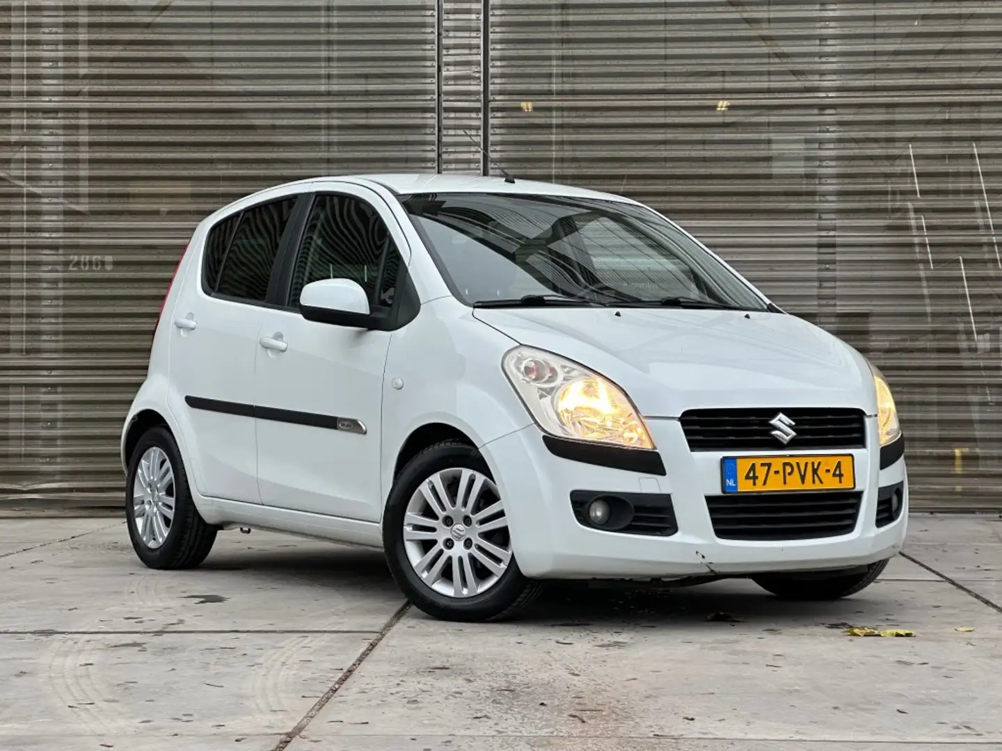 Suzuki Splash 1.2 EXCLUSIVE AIRCO/LM VELGEN/AUTOMAAT !! Alb - 2