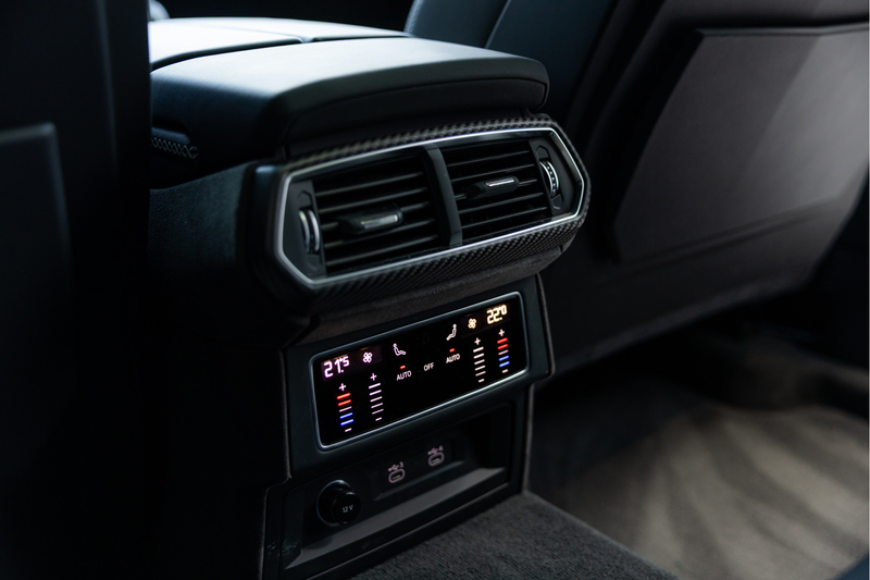Lamborghini Urus 4.0 V8 Hybrid SE | Verde Hydra Matt | Interior Car — photo 8