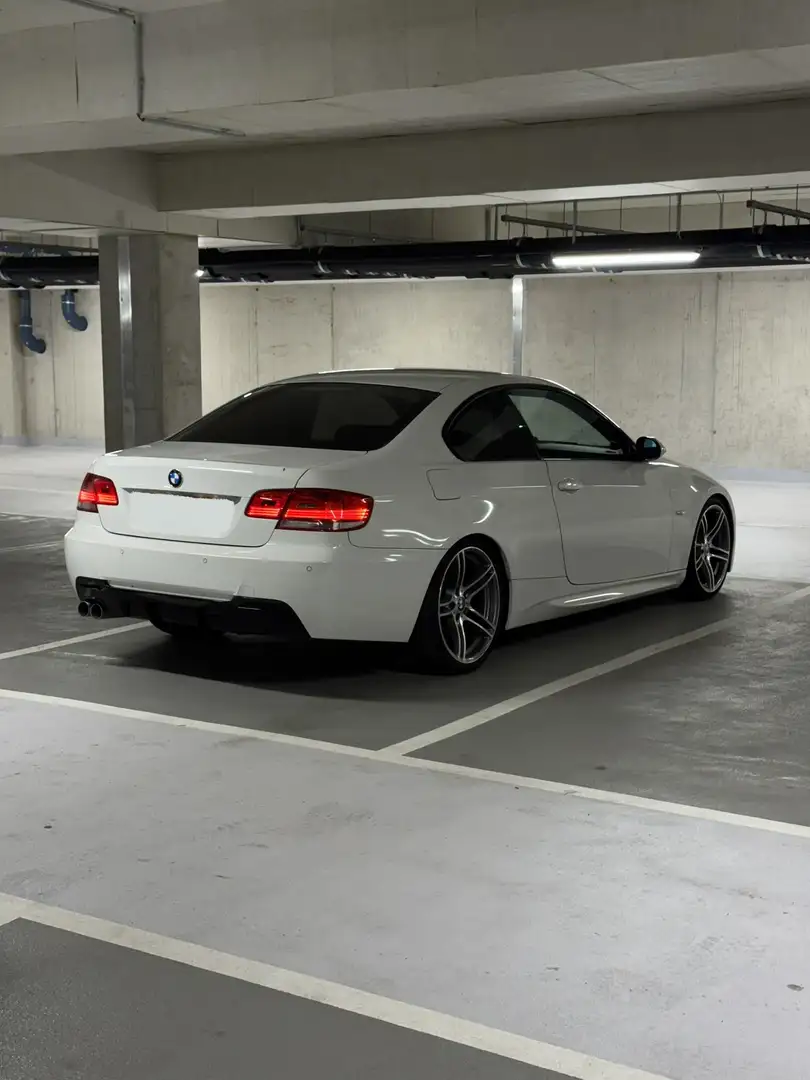 BMW 325 i Coupé - 2