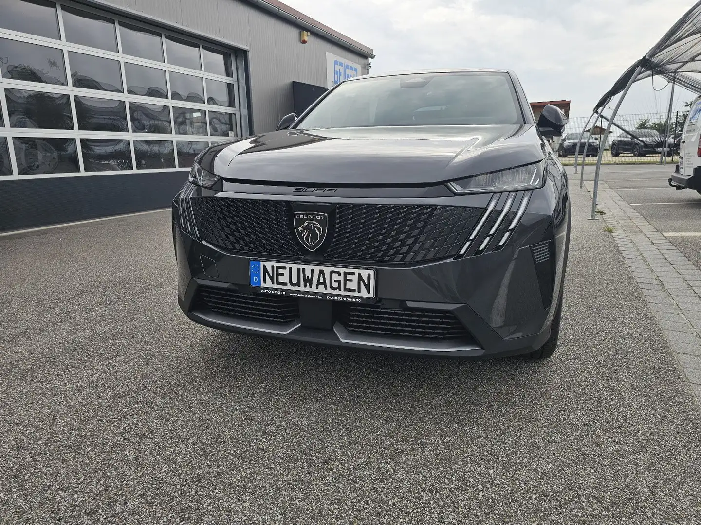 Peugeot 3008 e-3008 Elektromotor 210 Allure NAVI*19"*SHZ*KAM* Gris - 2