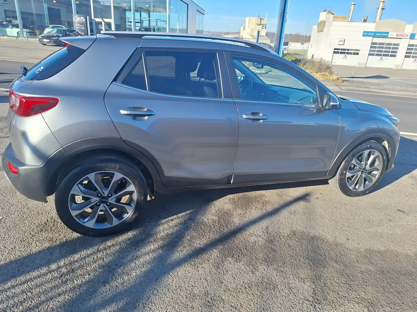 Kia Stonic Stonic 1.0 T Inspire ISG Gris - 2