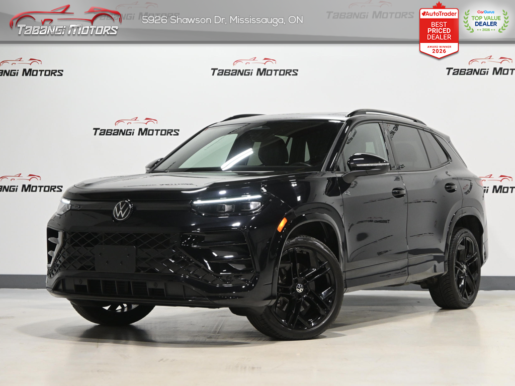 2026 Volkswagen Tiguan Comfortline R-Line Black Edition  No Accident Panoramic Roof Heated Seats Adaptive Cruise